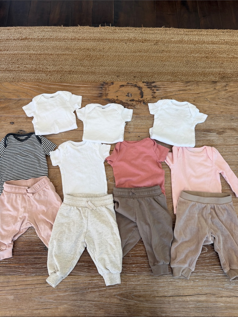 Unworn Gap H&M Gerber Neutral & Blush Baby Essentials Set - 11pieces- 3 Months